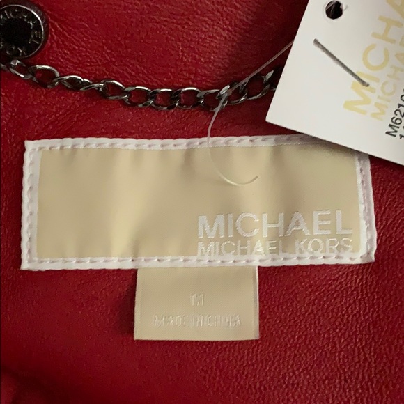 Red leather jacket - Picture 2 of 3